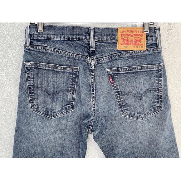 505 Levis Mens Jeans 31x32 Medium Dark Blue Straight Fit - Picture 3 of 8